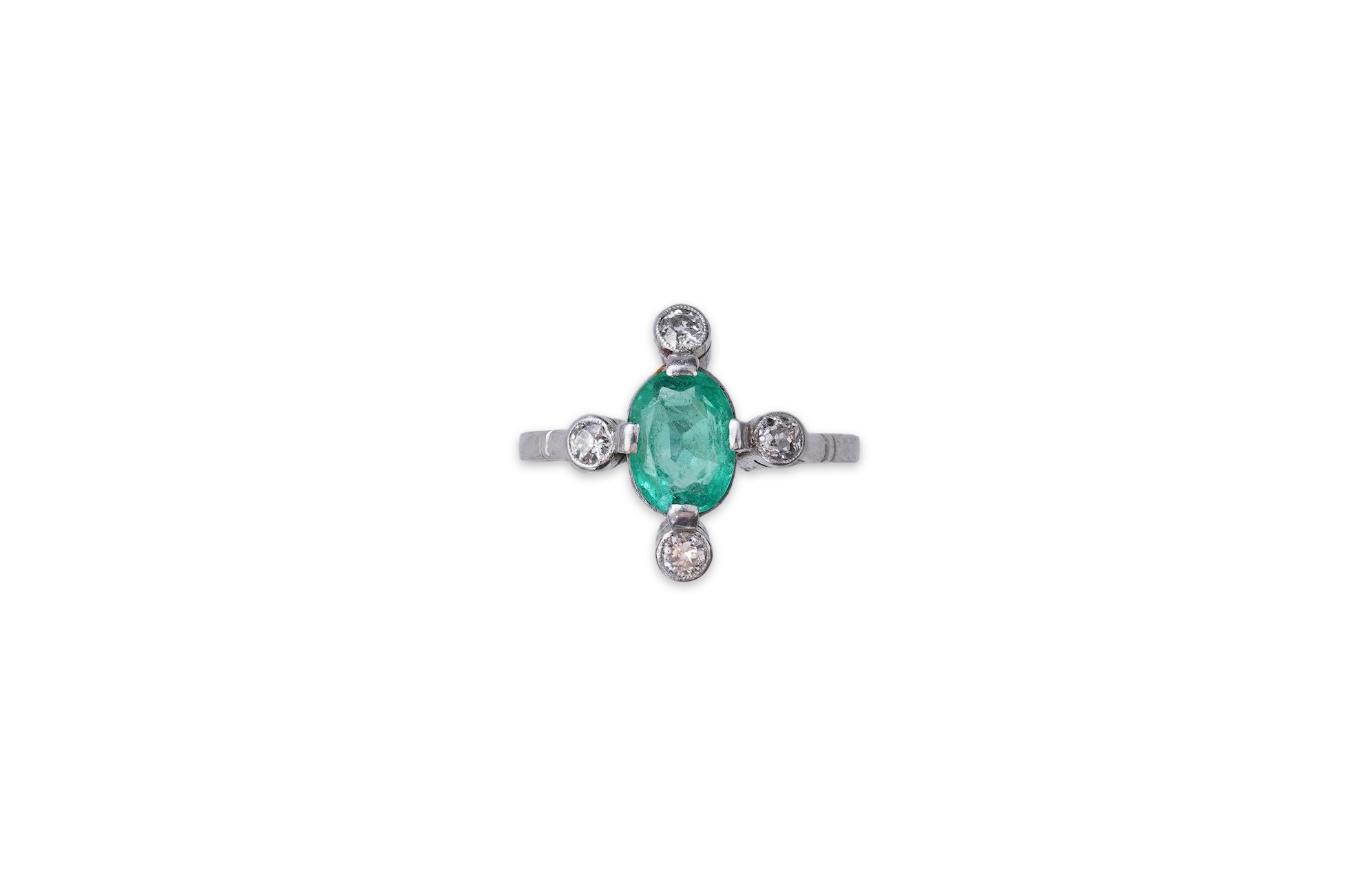 An Art Deco emerald and diamond ring, first half 20th century